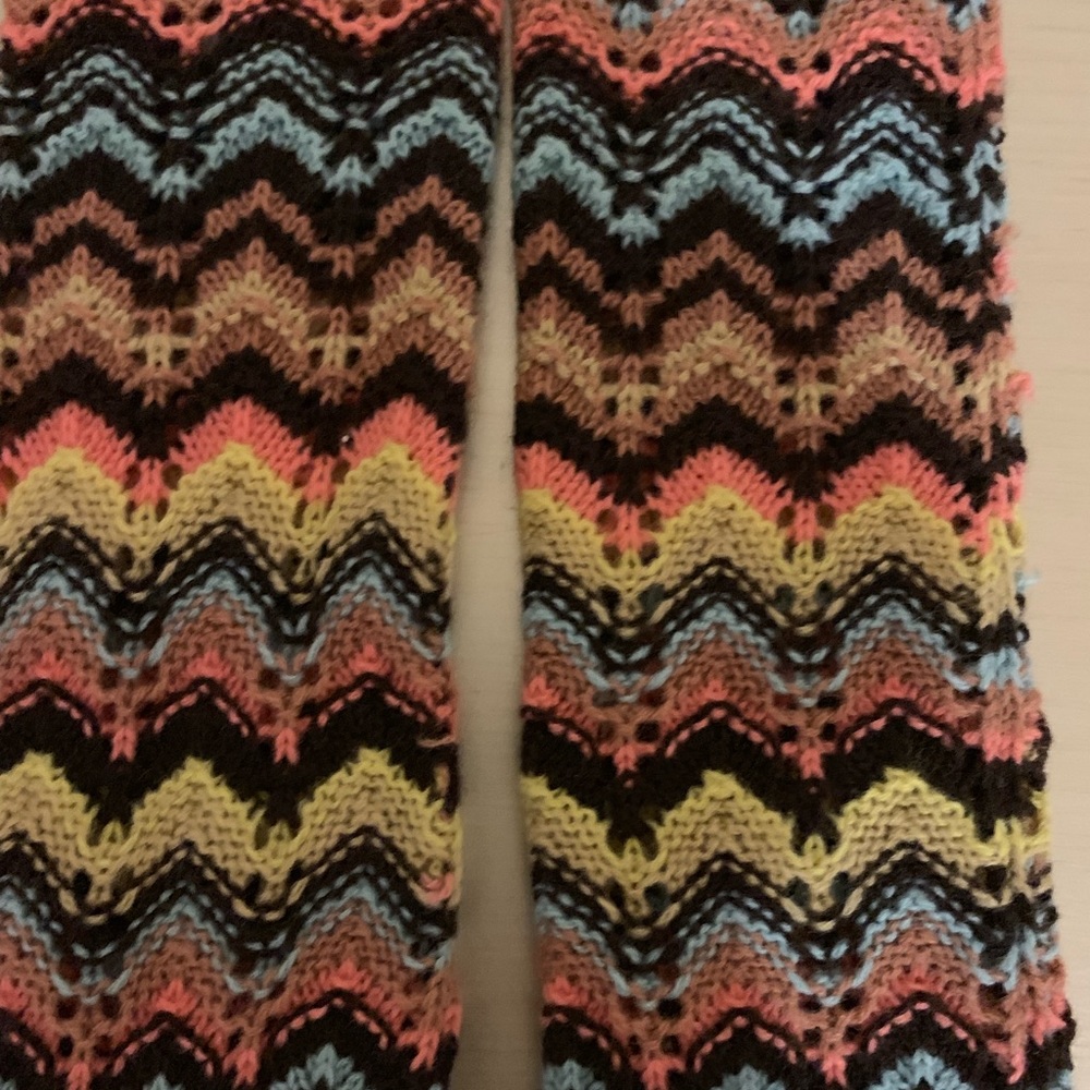 Missoni for Target Zig Zag Gloves - Picture 4 of 5